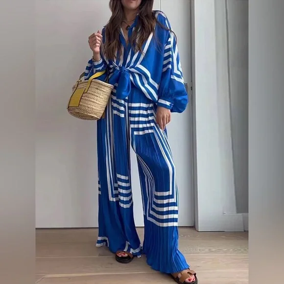 Commense Blue and White Striped Wide-Leg 2 piece set - Picture 2 of 5